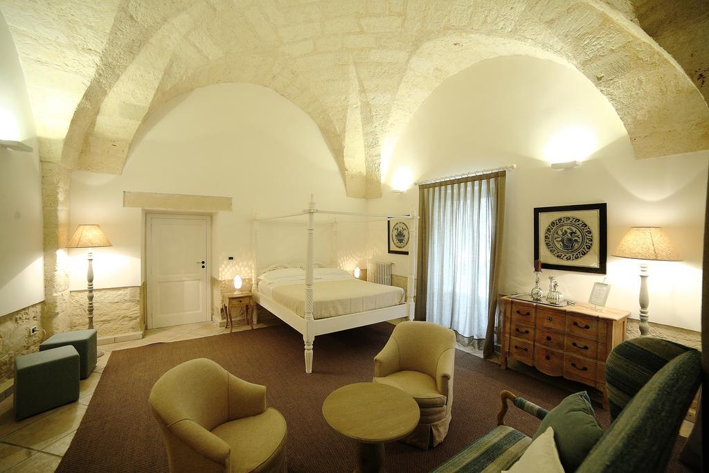 Bed and Breakfast Don Totu - Dimora Storica San Cassiano  Habitación foto